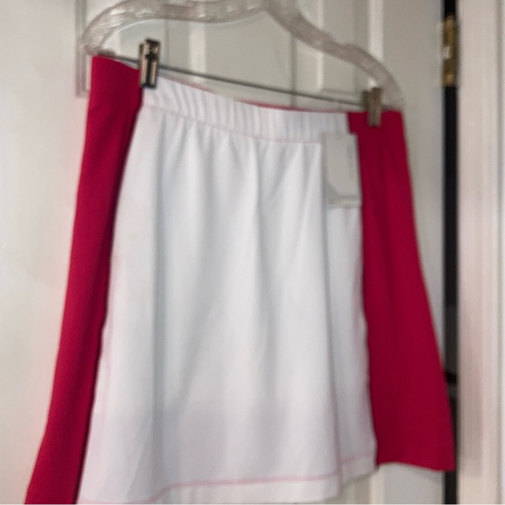 Nike FitDry Tennis Skort Med NWT Red & White - Picture 2 of 7